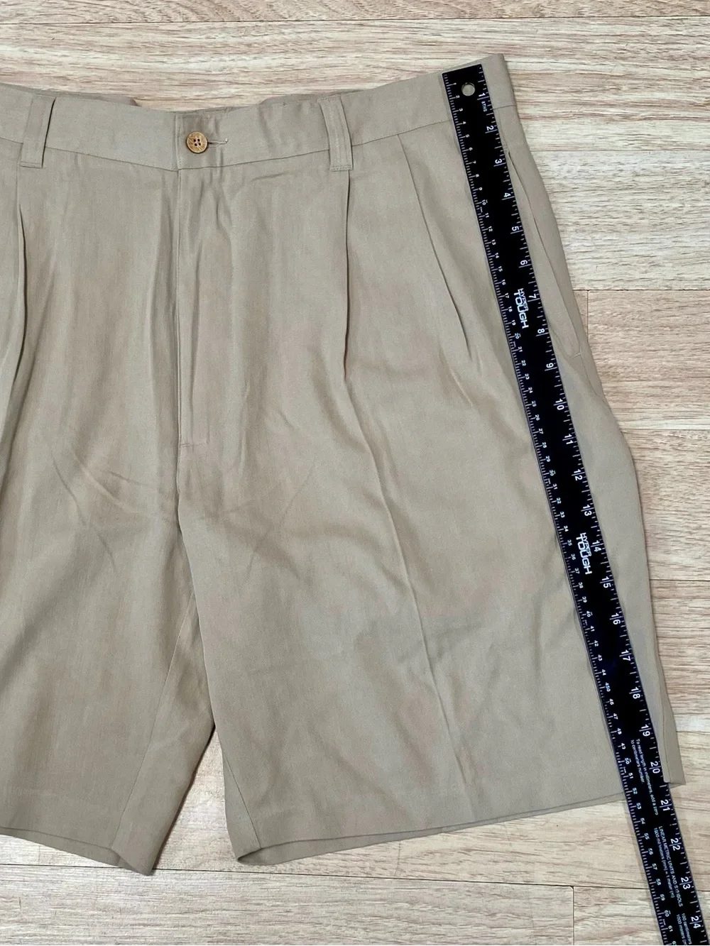 Jamaica Jaxx Silk Shorts Mens Size 36 Khaki Pleated Casual True Island Lifestyle